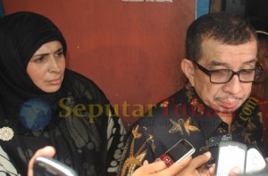 Mensos dan istri