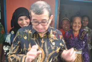 Mensos santuni lansia