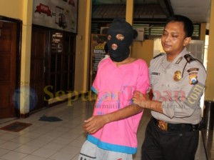 Anak Aniaya Ibu