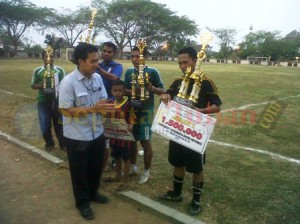 piala TOS