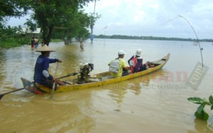 Banjir bengawan solo widang