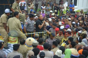 Demo Banjir Pemkab