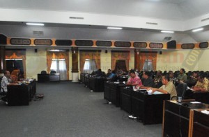 hearing pembangunan tanggul