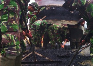 TNI Perbaiki Pantura