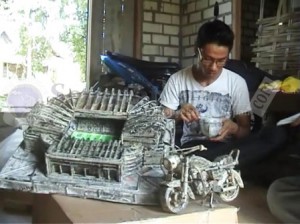 Miniatur dari Koran Bekas - Tuban