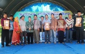 Pengurus foto bersama Sekda Kab Tuban