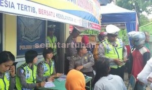 TERTIB : Para pelanggar saat ditilang